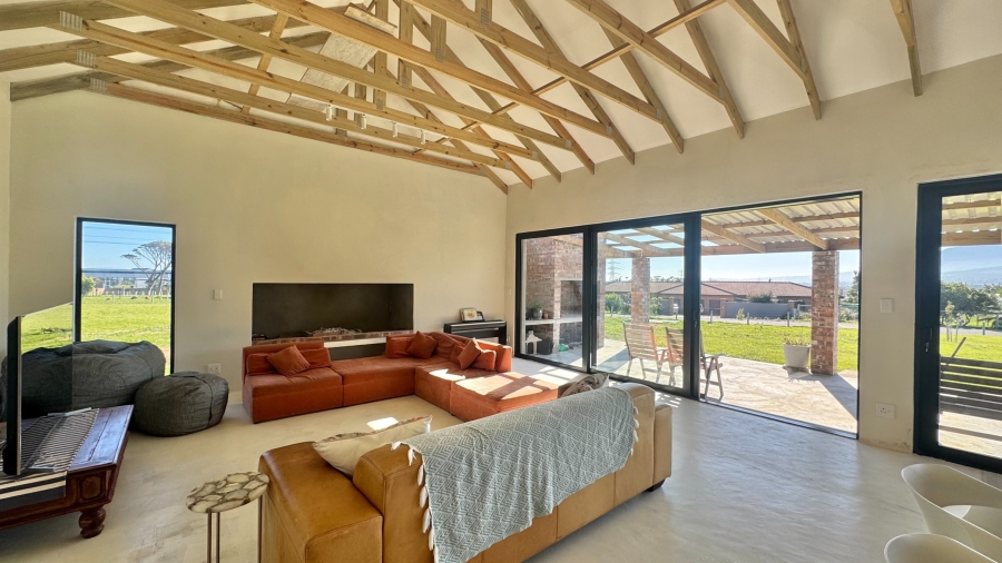 3 Bedroom Property for Sale in Firlands Western Cape